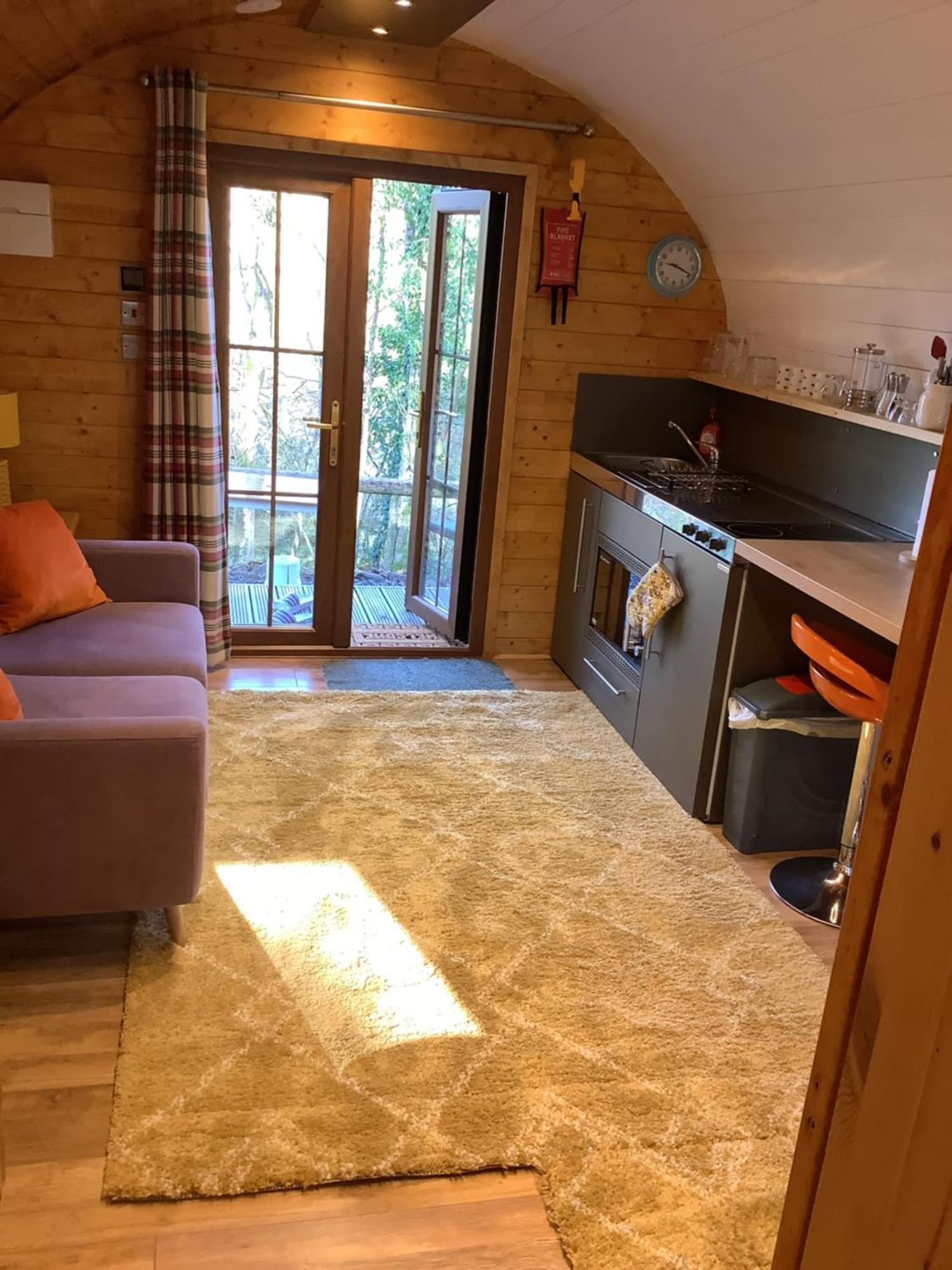 Little London Bed & Breakfast And Glamping Pod Hotel Abercraf Exterior photo